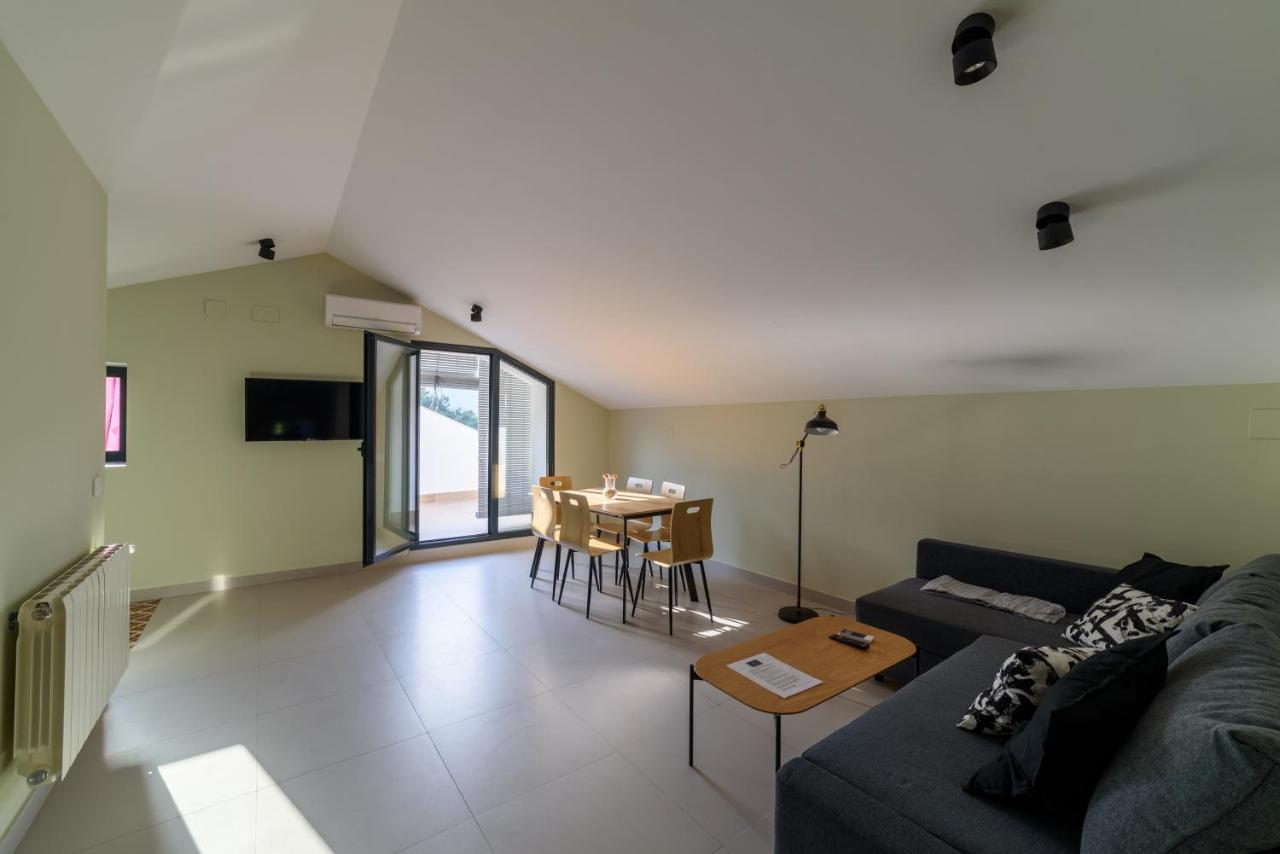 Apartamentos Rurales La Gloria De Yuste Jaraiz de la Vera Luaran gambar